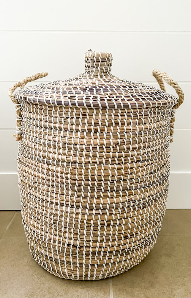 Woven lidded basket